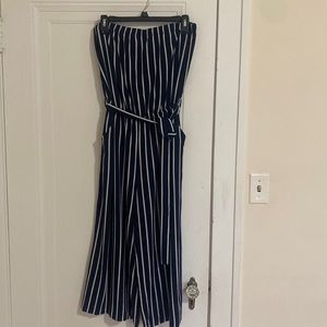 Jumpsuit with pockets!